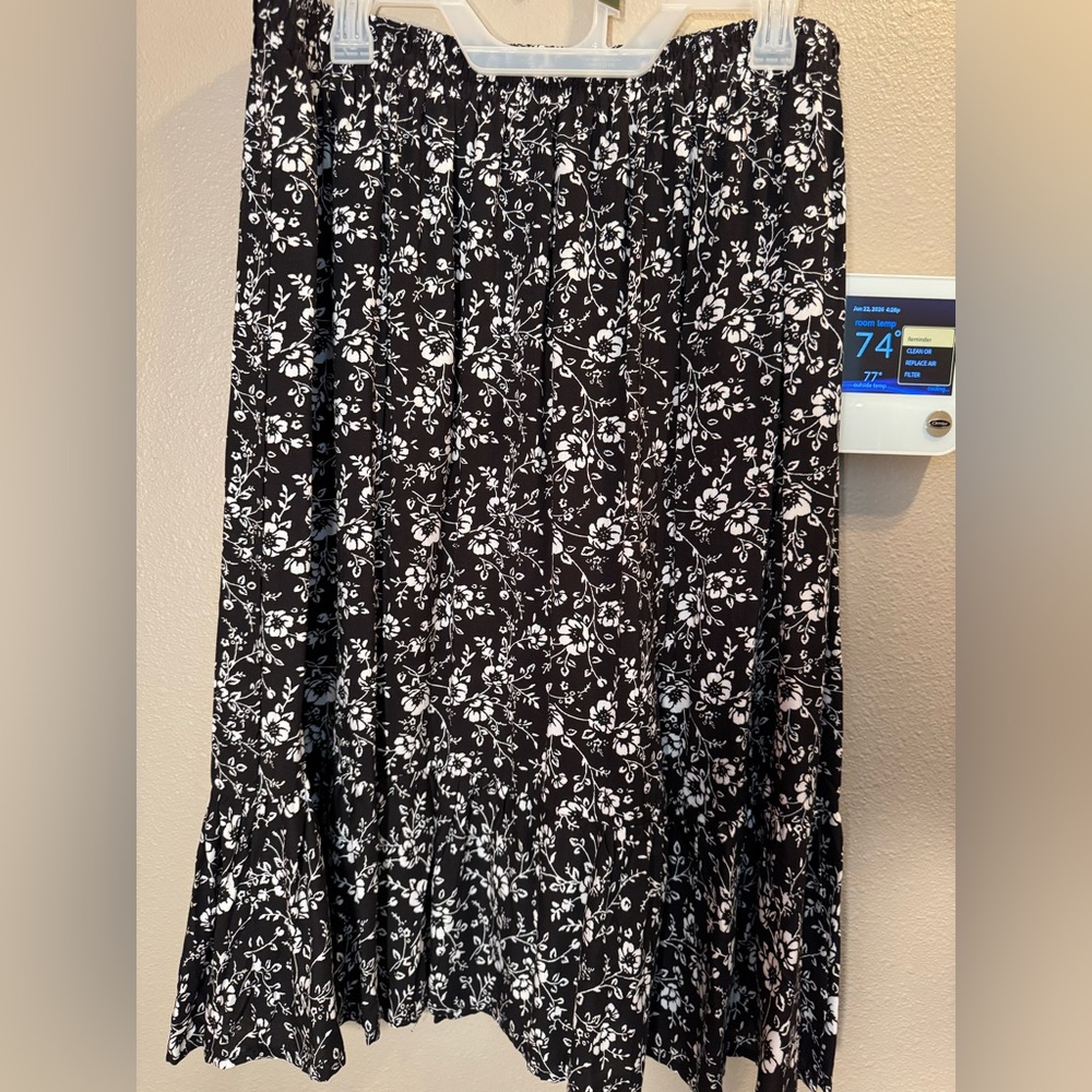 Black and White Floral Midi Skirt